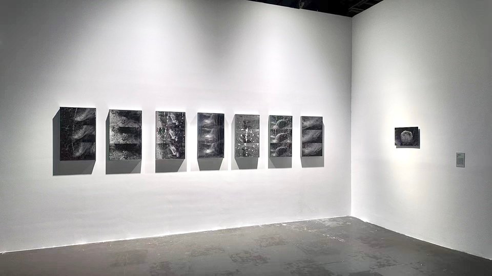 山腹短歌，展览现场